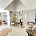 Villa La Maison De La Combe